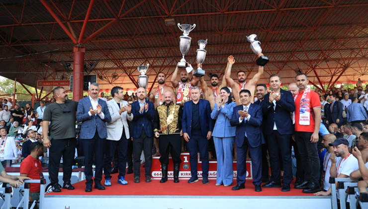 Altın kemeri Orhan Okulu kazandı
