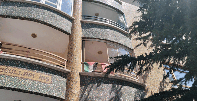 Ankara’da balkondan düşen 1 buçuk yaşındaki çocuk ağır yaralandı