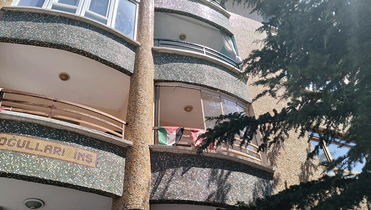 Ankara’da balkondan düşen 1 buçuk yaşındaki çocuk ağır yaralandı
