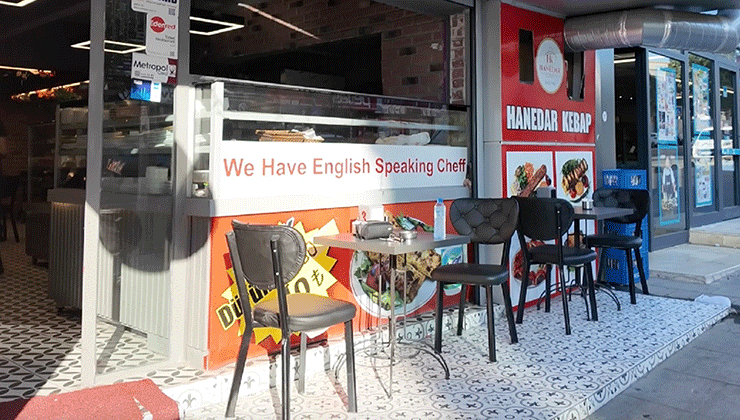 Arnavutköy’de dışarıda yemek yedi, hesabı ödemeden kaçtı