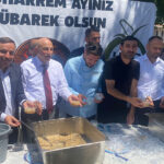 Aziziye Camii’nde bereketli Aşure ikramı