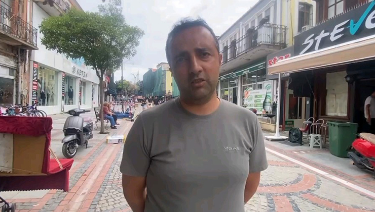 Başıboş 8 köpek, köpeğini gezdiren vatandaşa saldırdı