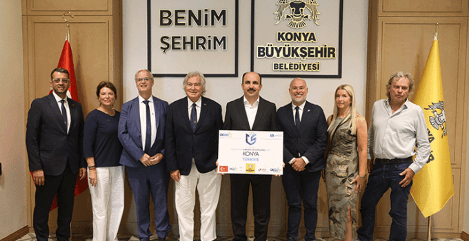 Başkan Altay, Aces Heyetine Konya’nın örnek bisiklet yatırımlarını anlattı