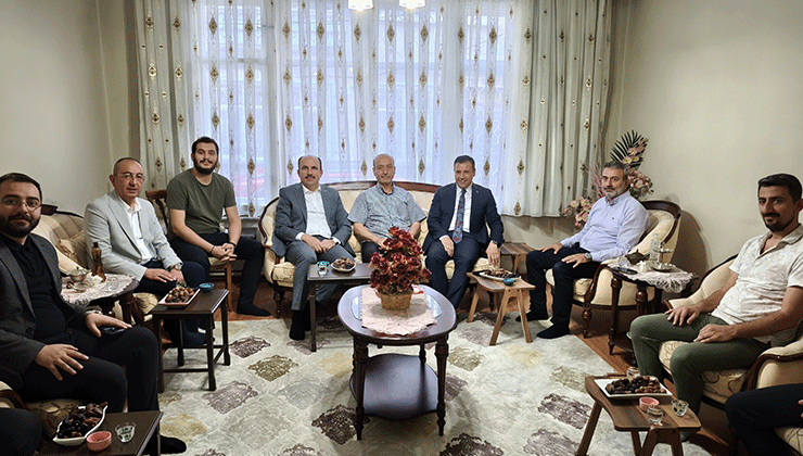 Başkan Altay, hac ibadetini yerine getiren vatandaşları ziyaret etti