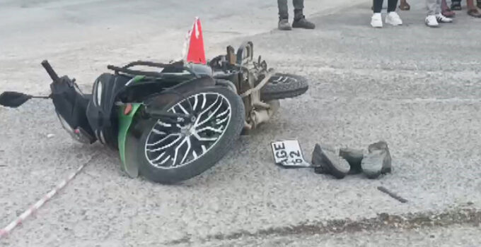 Beton mikseri motosikleti ezdi: 2 ölü