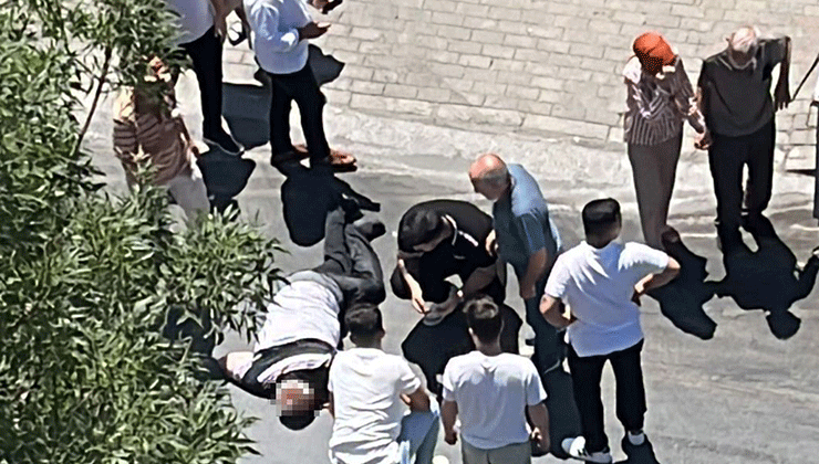 Beylikdüzü’nde feci kaza: Süratle gelen otomobil yayaya çarpıp kaçtı