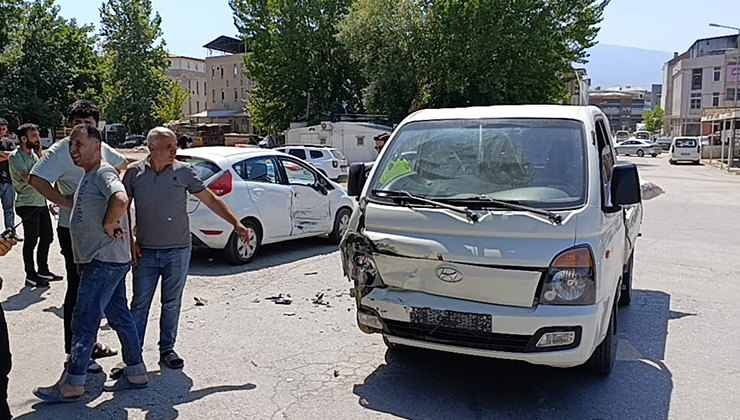 Bursa’daki kazada çocuklar ölümden döndü