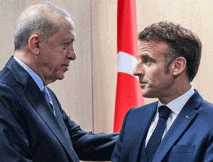 Cumhurbaşkanı Erdoğan, Fransa Cumhurbaşkanı Macron ile telefonda görüştü