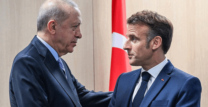 Cumhurbaşkanı Erdoğan, Fransa Cumhurbaşkanı Macron ile telefonda görüştü