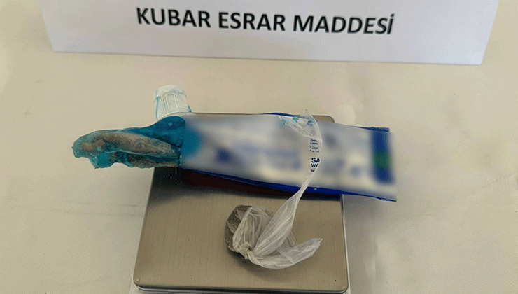 Elazığ’da diş macunu tüpünden esrar çıktı