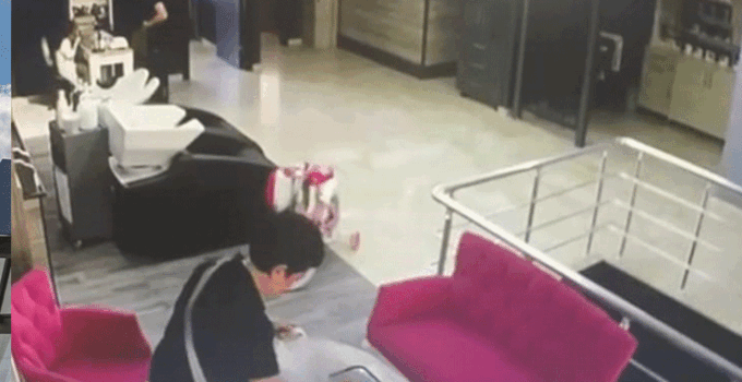 Eltisi tarafından içeceğine ilaç karıştırılan kadın ölümden döndü, o anlar kameraya yansıdı