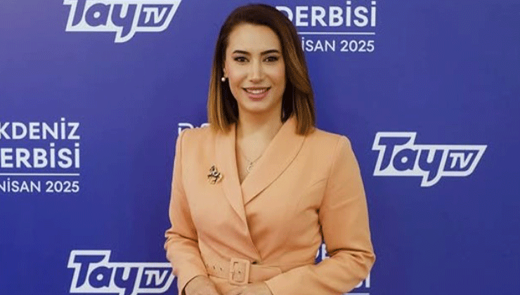 Evinde ölü bulunan yarış spikeri toprağa verildi