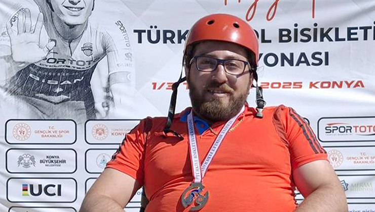 Faruk Gönül’den çifte şampiyonluk