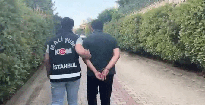 FETÖ’nün güncel finans yapılanmasına yönelik operasyonda yakalanan 23 şüpheli adliyede