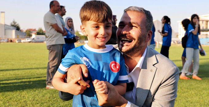 Ilgın’da sporla dolu bir yaz başladı: Binlerce sporcu ile coşkulu açılış