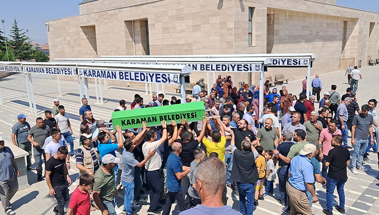 Karaman’da 5’inci kattan düşen 2 yaşındaki Miraç, son yolculuğuna uğurlandı