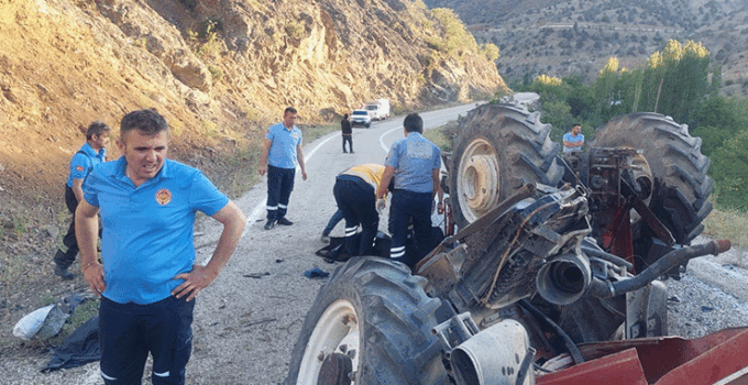 Karaman’da traktör devrildi: 1 ölü