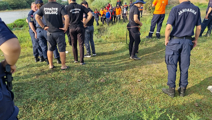 Kardeşini ve yakınını kurtarmak isterken nehirde kaybolan gencin cansız bedeni bulundu
