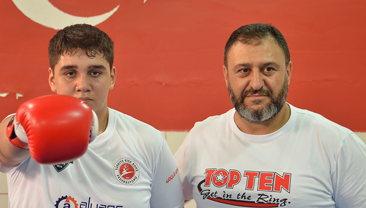 Kilo vermek için başladığı kick boksta Türkiye şampiyonu oldu