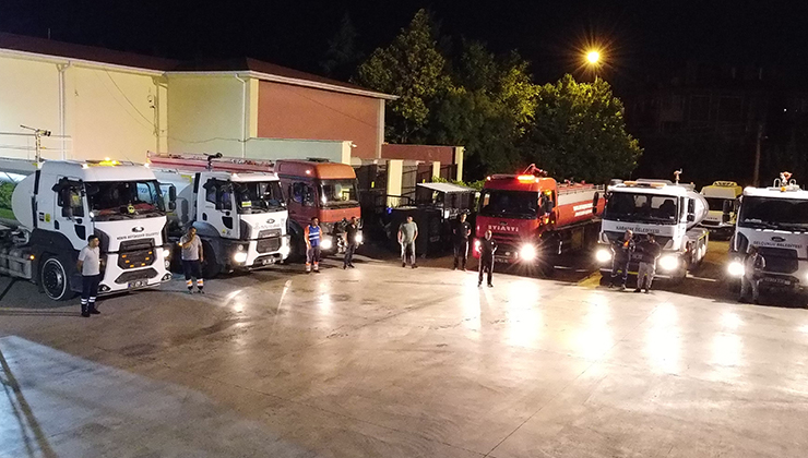Konya Büyükşehir Belediyesi, orman yangınlarını söndürme çalışmalarına destek oluyor