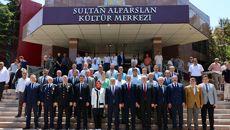 Konya’da 1137 Muhtara Yönelik Eğitim Programı Başladı