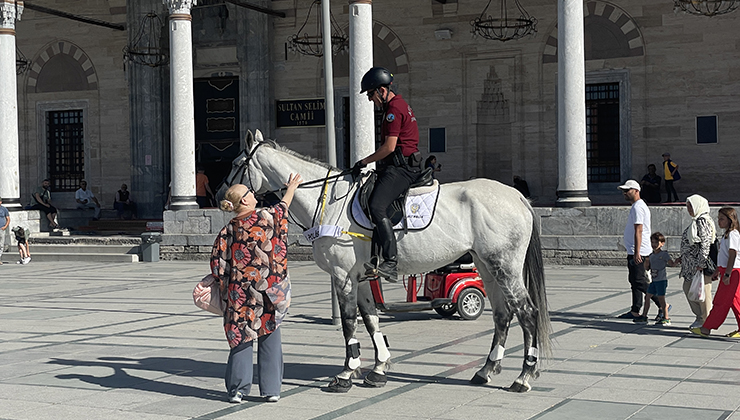 Konya’da atlı polis birliği göreve başladı