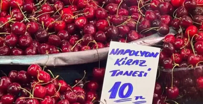 Konya’da kirazın kilosu 1000 tl’ye dayandı: Vatandaş telefona sarıldı