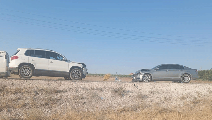 Konya’da otomobiller çarpıştı: 1 çocuk öldü, 6 kişi yaralandı