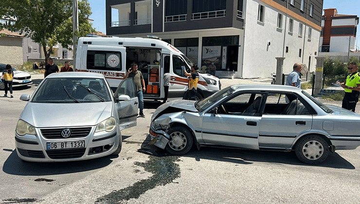Konya’da otomobiller çarpıştı: 6 yaralı