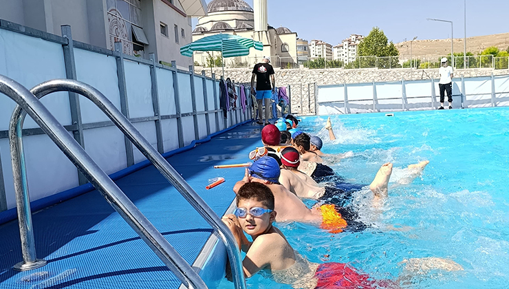 Konya’da yüzme bilmeyen kalmayacak