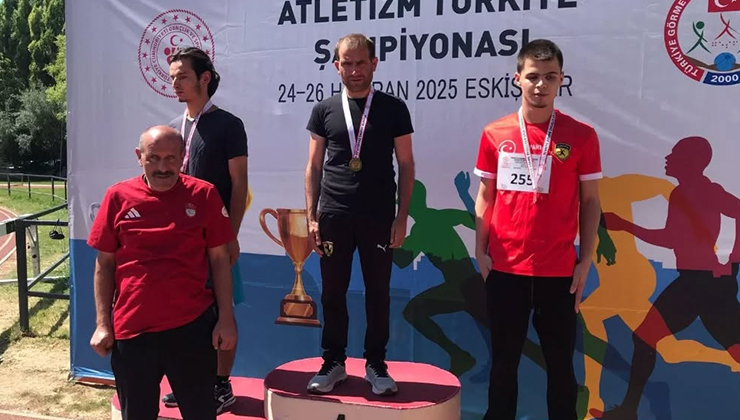 Konyalı atletler madalyaları topladı