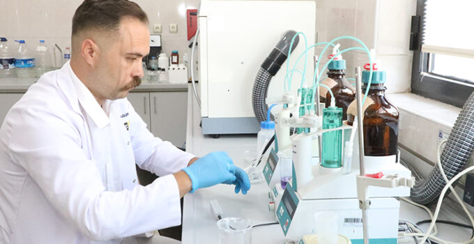 KOSKİ, Su Kalite ve Kontrol Laboratuvarı akreditasyonunu yeniledi