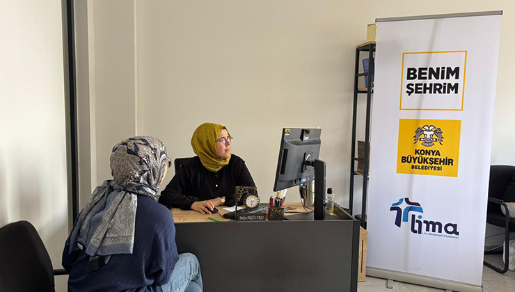 LİMA, üniversite adaylarının yanında