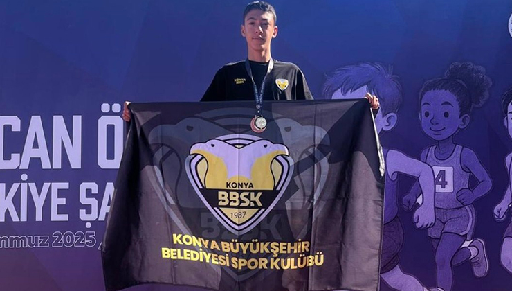 Melih Çınar Demir Türkiye şampiyonu
