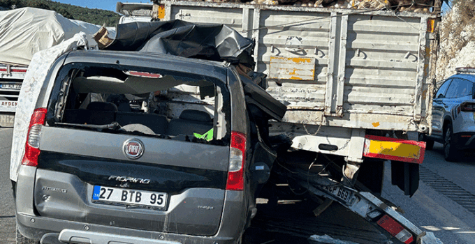 Mersin’deki feci kazada ölen 5 kişinin kimlikleri belirlendi