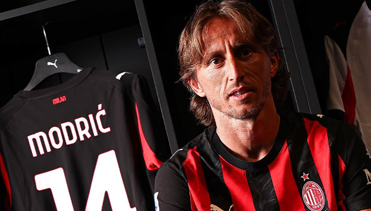 Milan, Luka Modric’i resmen kadrosuna kattı