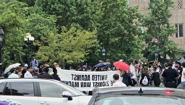 New York’ta Trump ve Netanyahu karşıtı protesto: “Özgür Filistin, Özgür İran”
