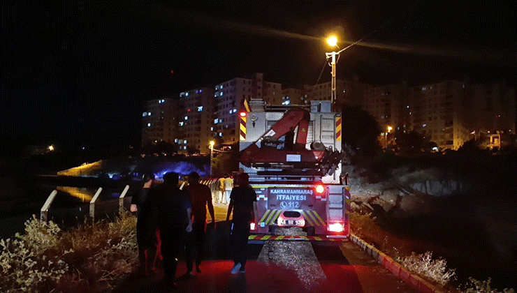 Otomobil sulama kanalına düştü: Baba ve oğlu hayatını kaybetti