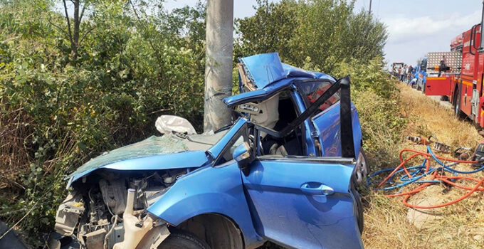 Sakarya’da feci kaza: 14 ve 10 yaşındaki iki kardeş hayatını kaybetti