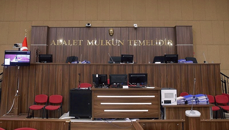 Şiddet gördüğü eşini öldüren kadına verilecek cezada “haksız tahrik indirimi” istendi