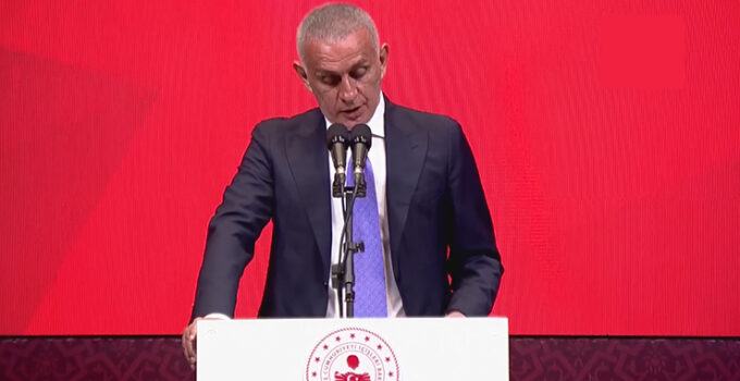 TFF Başkanı Hacıosmanoğlu: “Statların güvenliği önceliğimizdir”