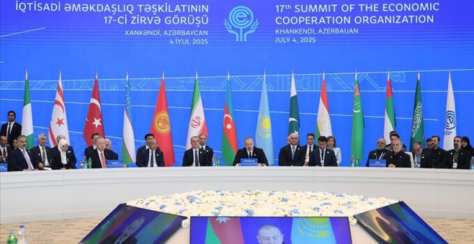 Azerbaycan Cumhurbaşkanı Aliyev:  12 ülkeye doğalgaz ihraç ediyor