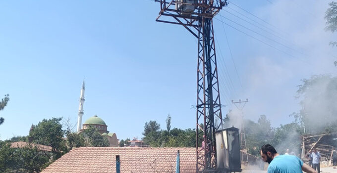 Trafo yangını paniğe sebep oldu