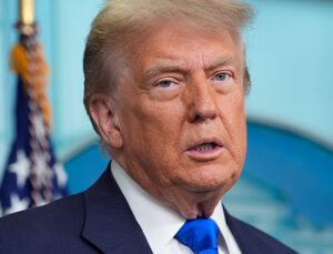 Trump’tan Musk’a: “Sübvansiyonlar olmazsa Musk’ın dükkanını kapatması gerekir”