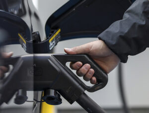 Türkiye’de ilk 6 ayda elektrikli ve hibrit otomobiller pazarın yaklaşık yüzde 45’ini oluşturdu