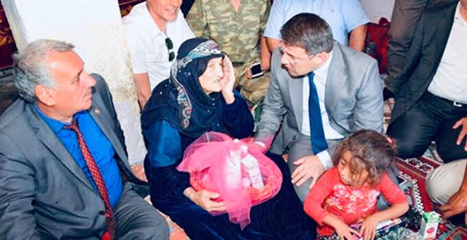 Türkiye’nin en yaşlı kadını 131 yaşında hayatını kaybetti