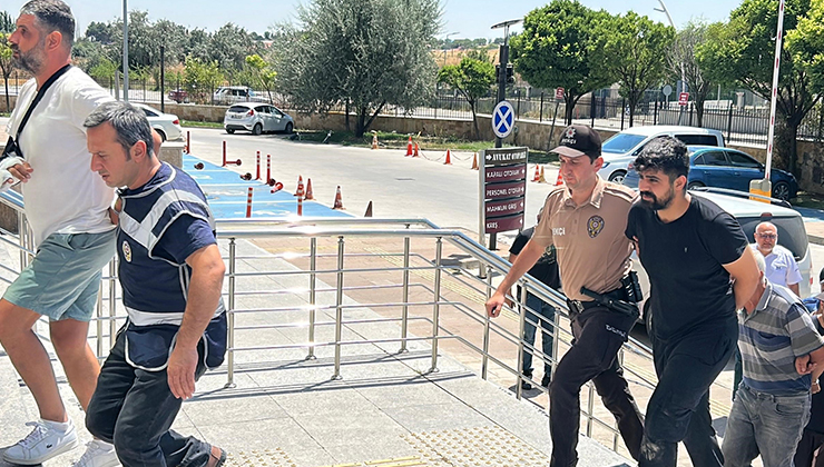 Uşak’ta 2 kişinin hayatını kaybettiği toprak kayması olayında şüpheli 2 kişi tutuklandı