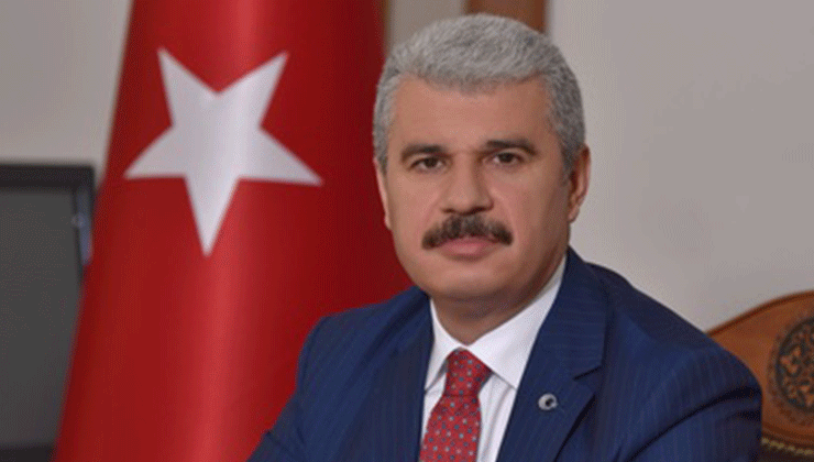 Vali Akın: “Fedakarlık timsali kahraman şehitlerimizin ailelerine sabırlar diliyorum.”