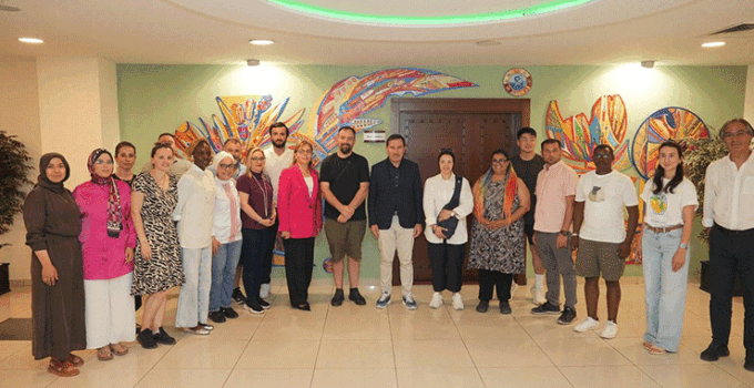 Yabancı gastronomi öğrencilerinden Başkan Kılca’ya ziyaret