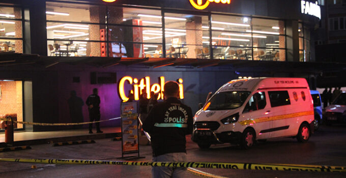 ‘Yan bakma’ cinayetinde acılı aile en ağır cezayı istedi